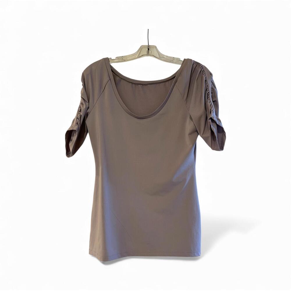 Women's Lavender/Gray Shirred Sleeve Scoop Neck Tee Athletic Size Medium